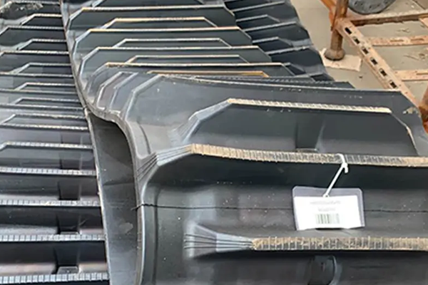 Harvester Parts Rubber Track 5509056