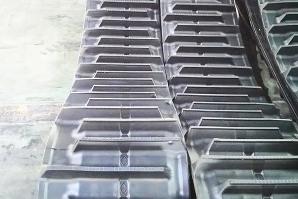 Harvester Parts Rubber Track 5509056 