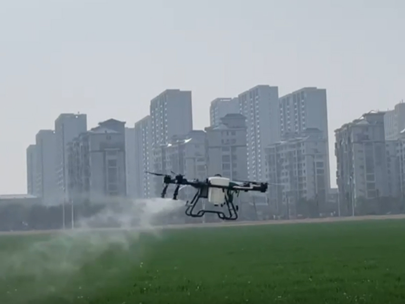 <span style="font-size:22px;"><strong>Efficient Spraying</strong></span>